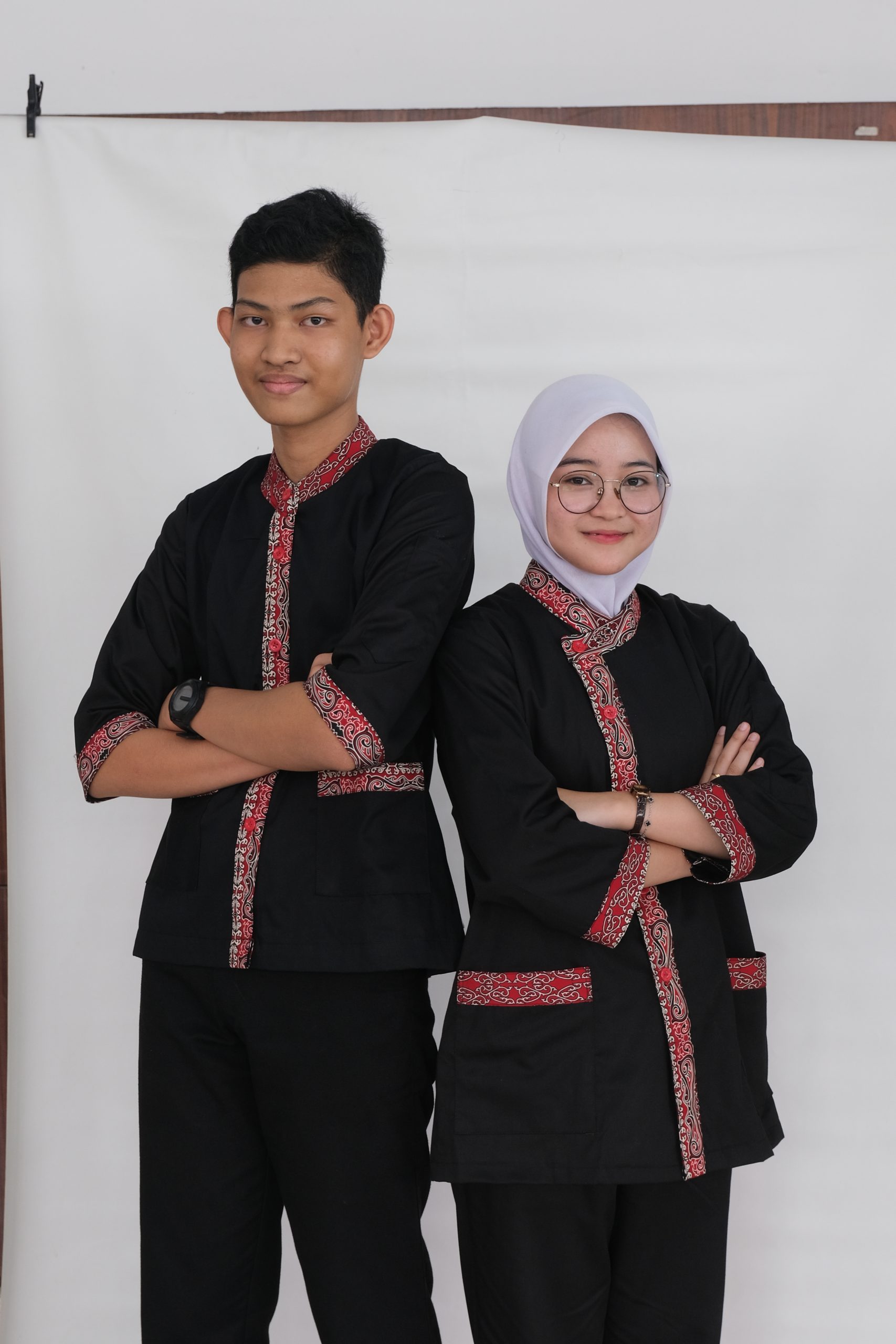 Baju Seragam Sekolah Kejuruan Terbaru 2025
